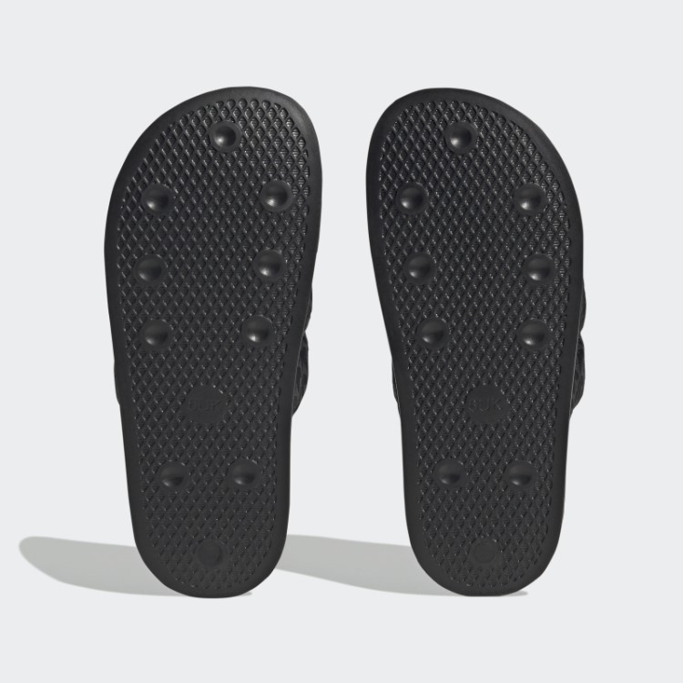 Slides Essenciais Adidas Adilette Pretos