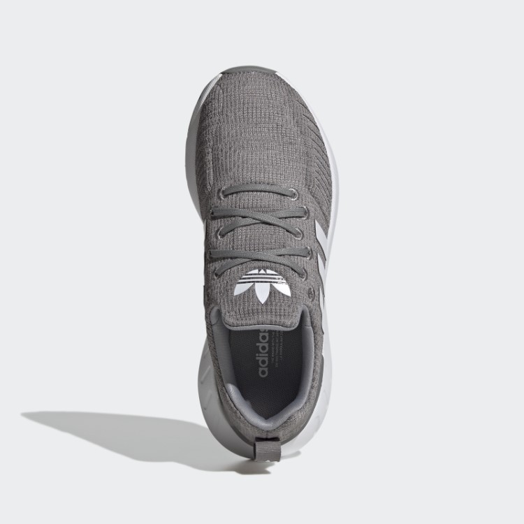 Tênis Adidas Swift Run 22 Cinza Moda