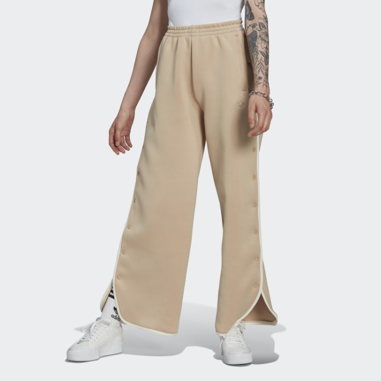 Calça Espaçadora Bege Com Detalhes De Amarração Adidas