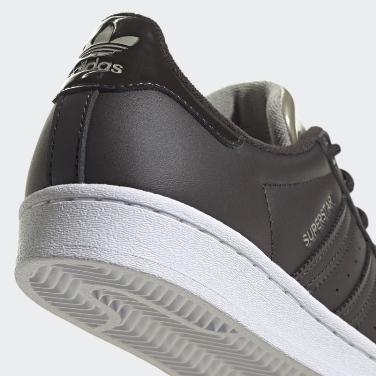 Tênis Adidas Superstar Marrom Noturno