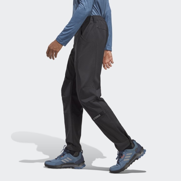 Jogger Preto Adidas Terrex Multitecido