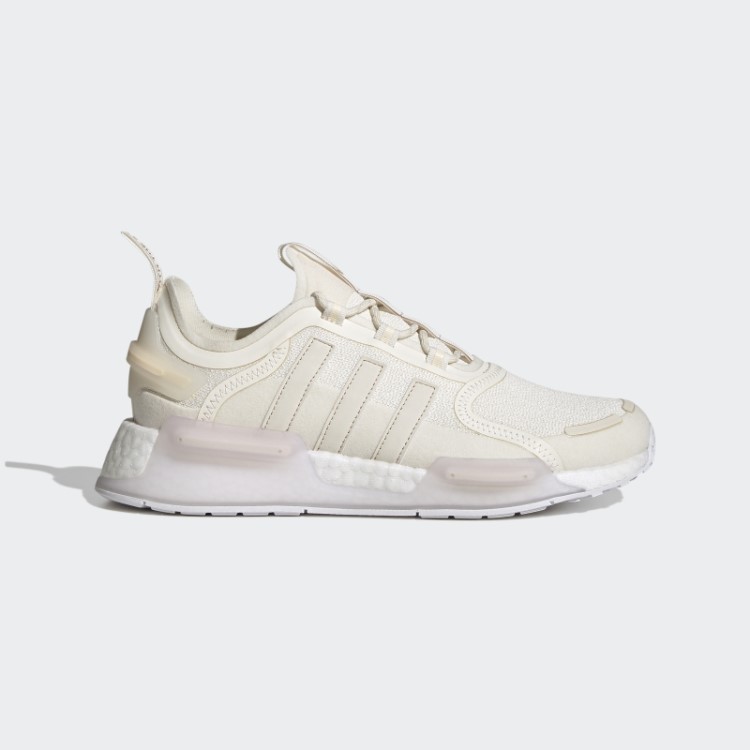 Tênis Adidas Nmd-v3 Em Tom Ecru Elegante
