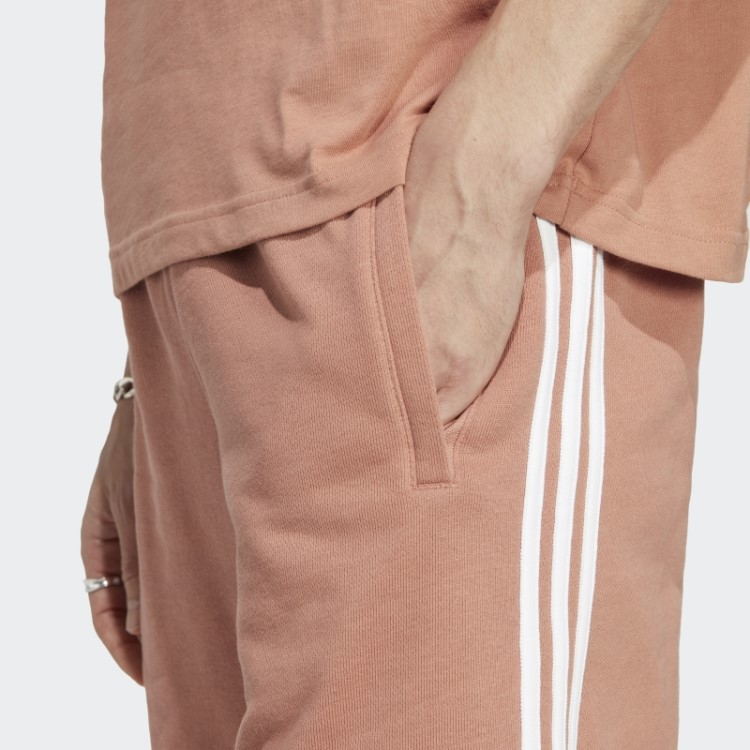 Shorts De Moletom Com As Três Listras Clay Adicolor Classics Adidas