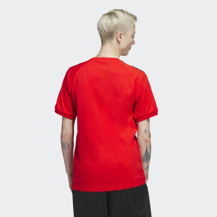 Camiseta Plush Vermelha Adicolor Classics Da Adidas