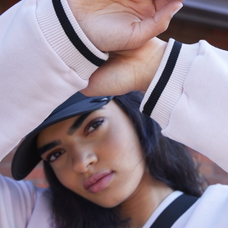 Moletom Rosa Cropped Com Decote Em V Adidas