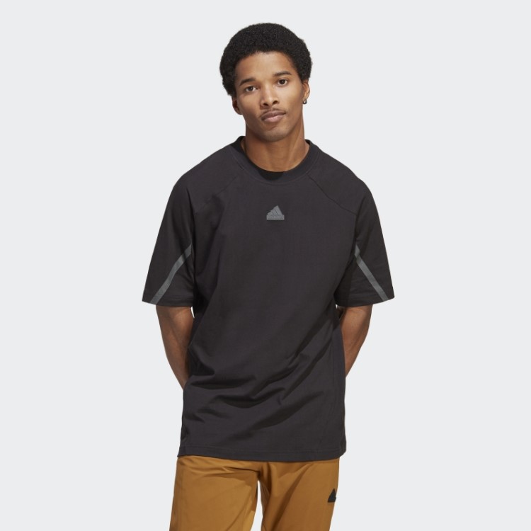 Camiseta Preta Desenhada 4 Gameday Adidas