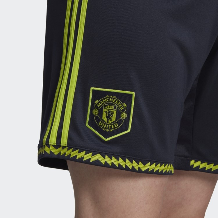 Adidas Manchester United 22/23 Terceiro Shorts Tinta