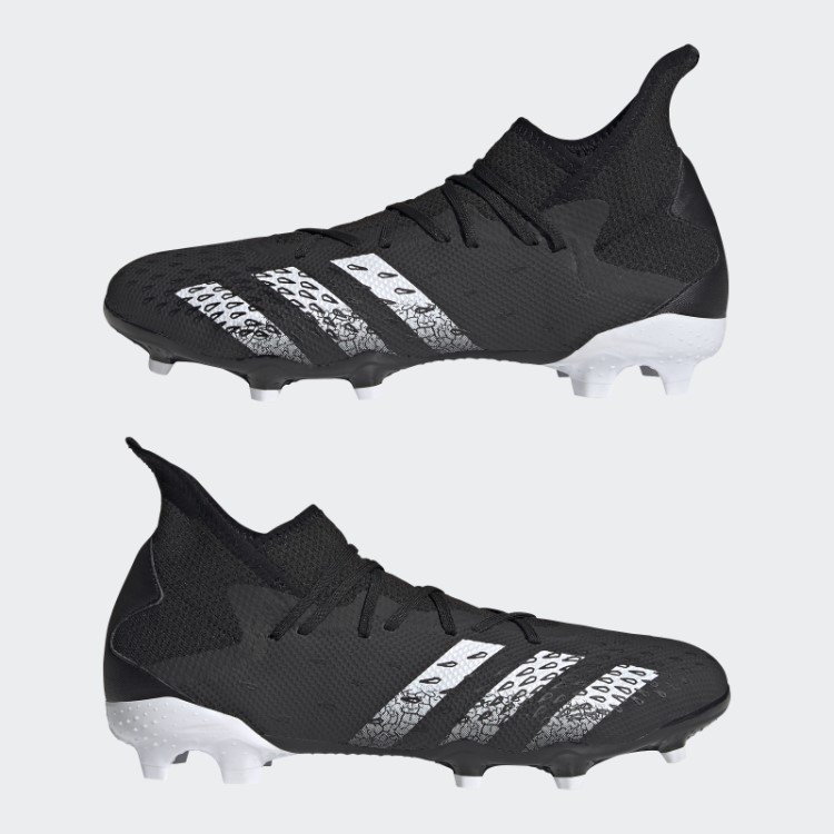 Chuteira Preta Predador Freak.3 Para Solo Firme Adidas