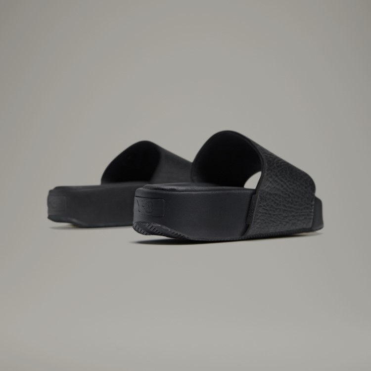 Y-3 Slides Adidas Estilosos