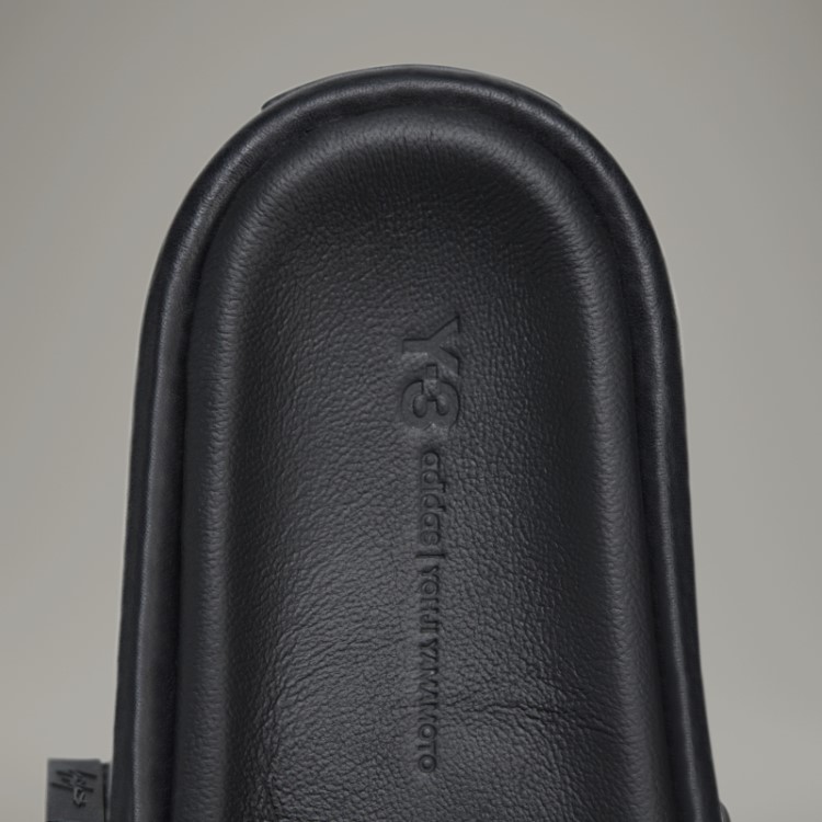 Y-3 Slides Adidas Estilosos