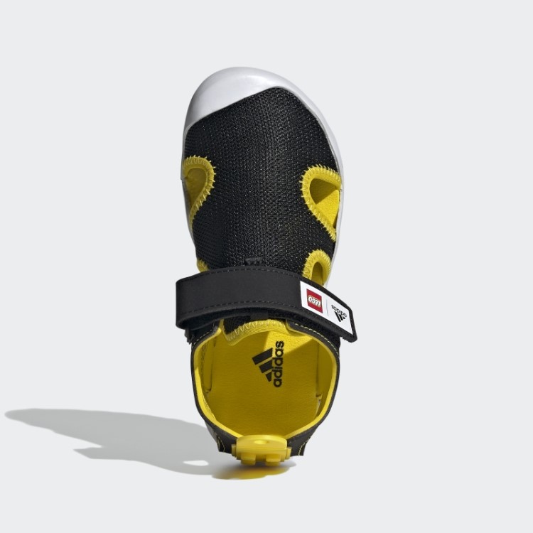 Sandálias Captain Toey X Lego Pretas Adidas Quentes