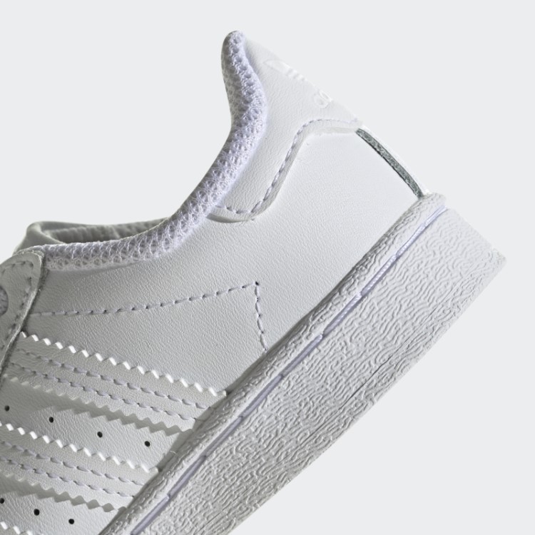 Elegantes Sapatos Superstar Adidas Branco