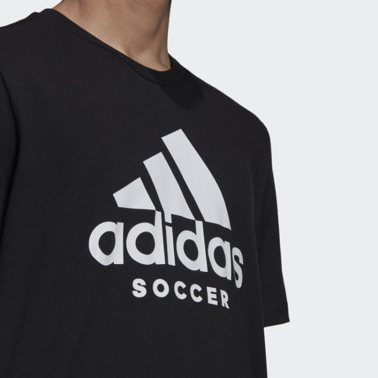 Camiseta Preta Com Logo De Futebol Adidas