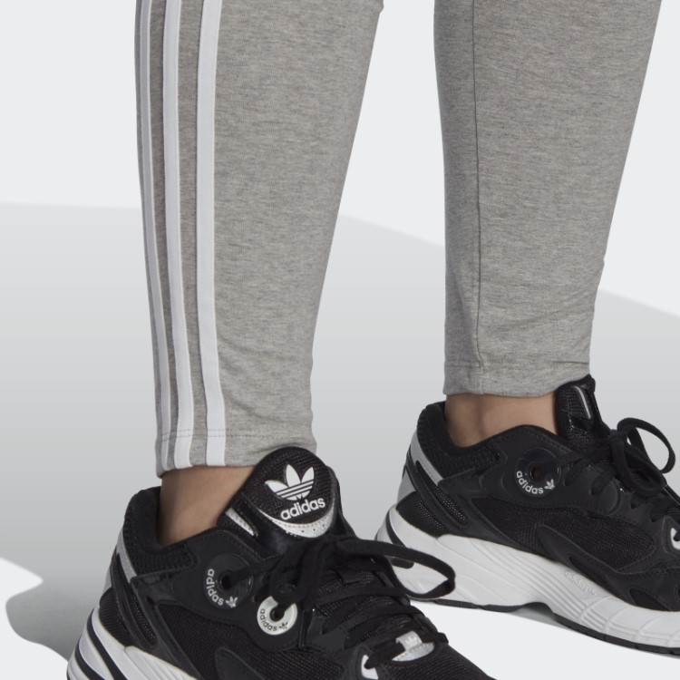 Legging Com As Três Listras Adicolor Classics (tamanho Grande) Cinza Médio Adidas