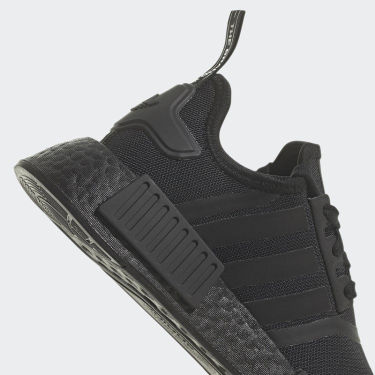Sapatos Pretos Adidas Nmd-r1 Da Moda