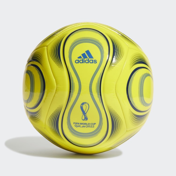 Bola Amarela Adidas Brasil Clube