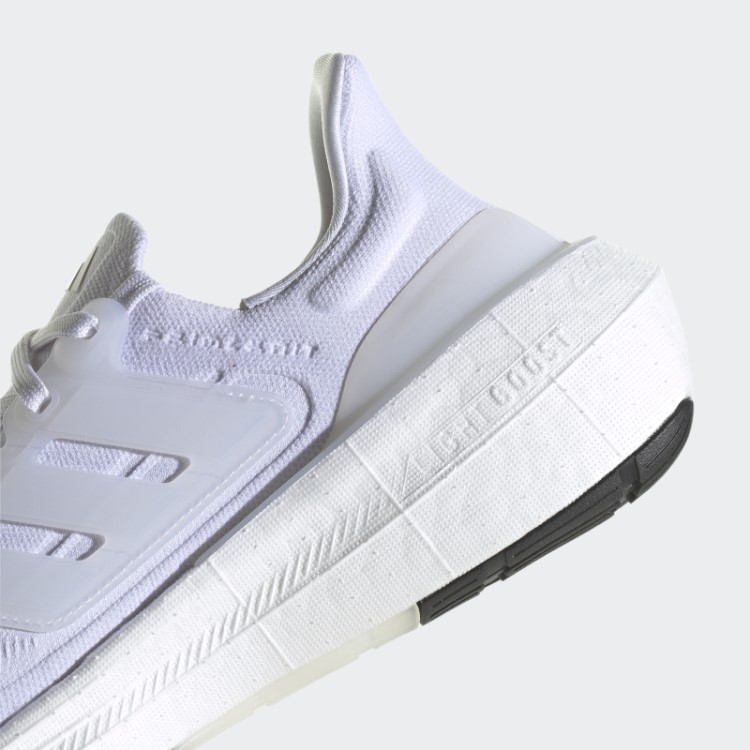 Tênis Branco Adidas Ultraboost Leve