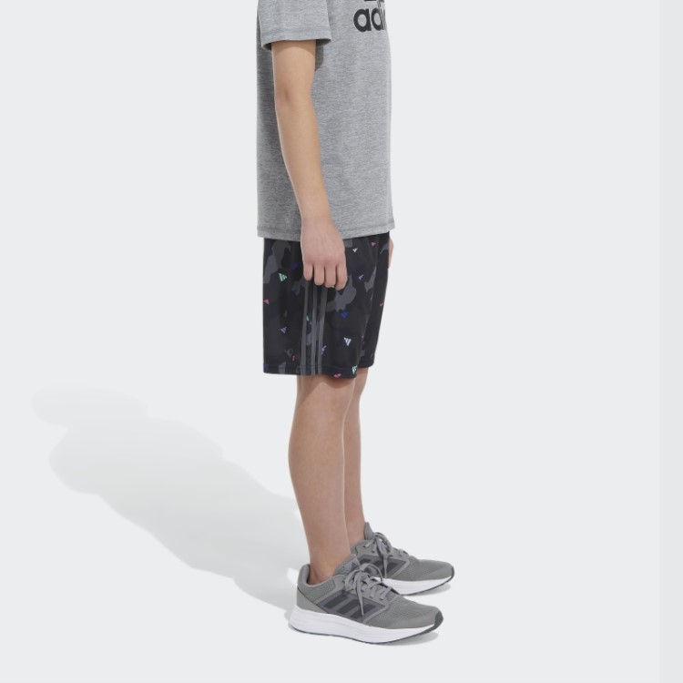 Short Camuflado Aop Preto Adidas