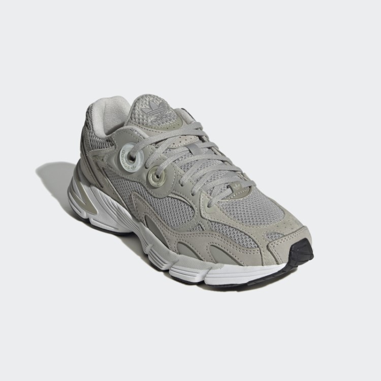 Sapato Adidas Astir Metal Cinza