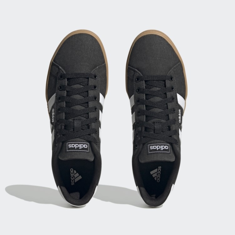 Tênis Goma Adidas Daily 3.0
