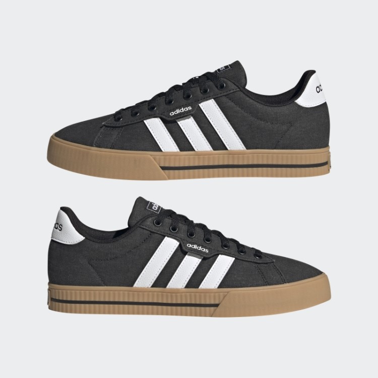 Tênis Goma Adidas Daily 3.0