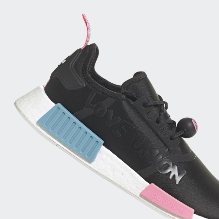 Tênis Preto Adidas Nmd-r1 X André Saraiva