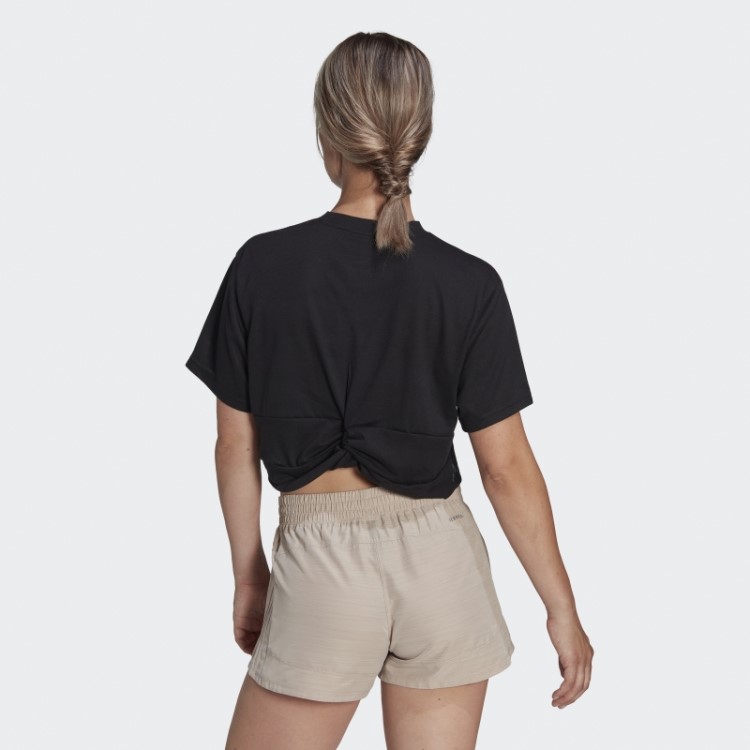 Camiseta Adidas Studio Preta