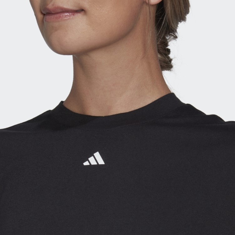 Camiseta Adidas Studio Preta
