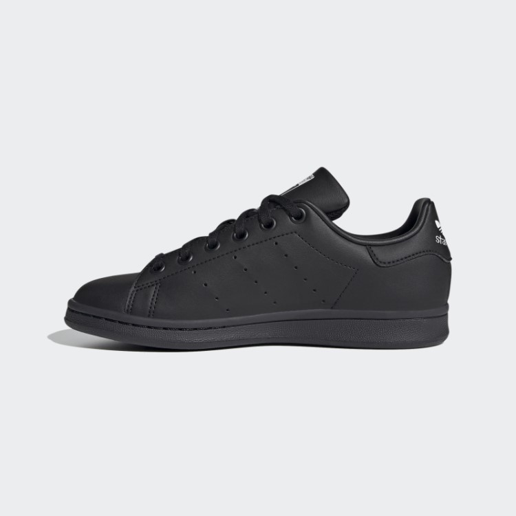 Tênis Preto Adidas Stan Smith