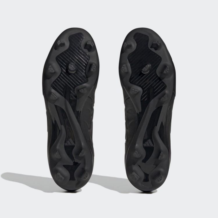 Chuteira Preta Copa Pure.3 Para Solo Firme Adidas