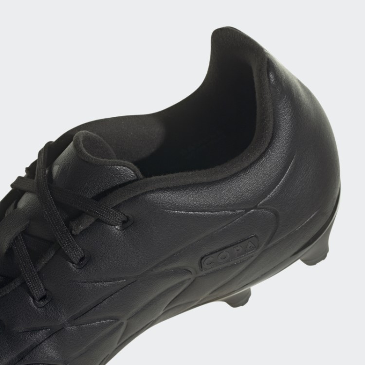 Chuteira Preta Copa Pure.3 Para Solo Firme Adidas