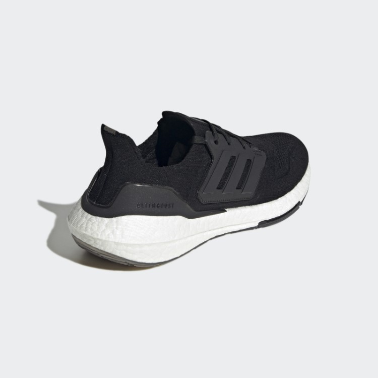 Tênis Adidas Ultraboost 22 Preto
