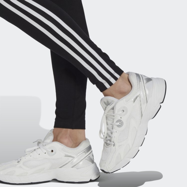 Legging Preta Adidas Adicolor Classics Com As Três Listras