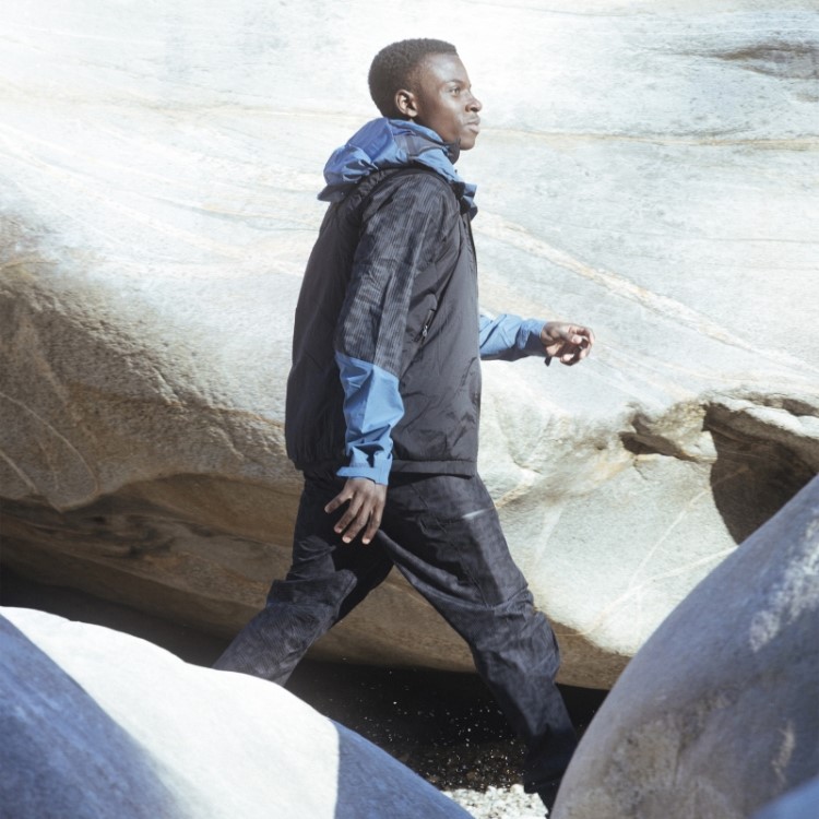 Colete Preto Adidas Techrock Stretch Primaloft