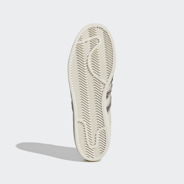 Tênis Adidas Superstar Dourado Metálico