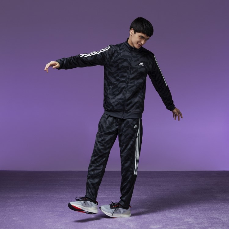 Joggers De Estilo De Vida De Carbono Adidas Tiro Terno