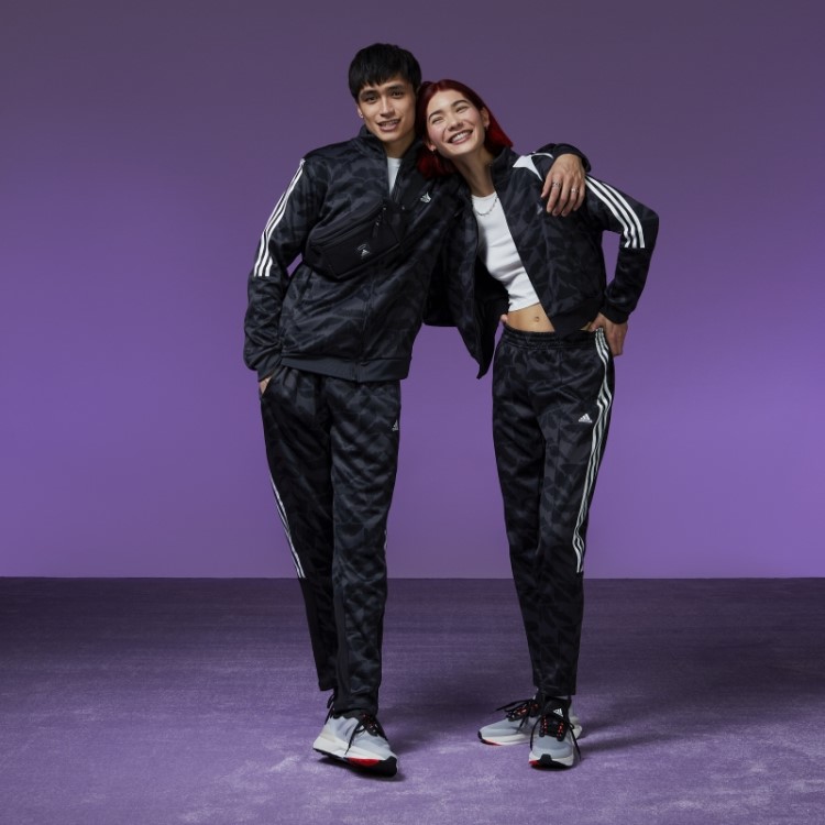 Joggers De Estilo De Vida De Carbono Adidas Tiro Terno