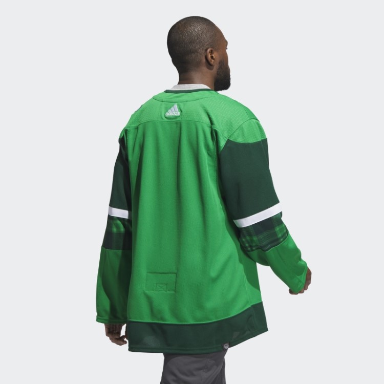 Camisa Adidas Winnipeg Jets St Pats Kelly Green11ccm