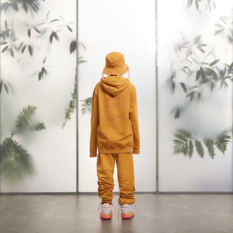 Moletom Adidas Laranja Com Foco