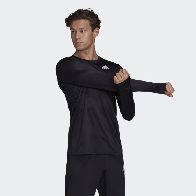Possui A Camiseta De Manga Longa Preta Adidas