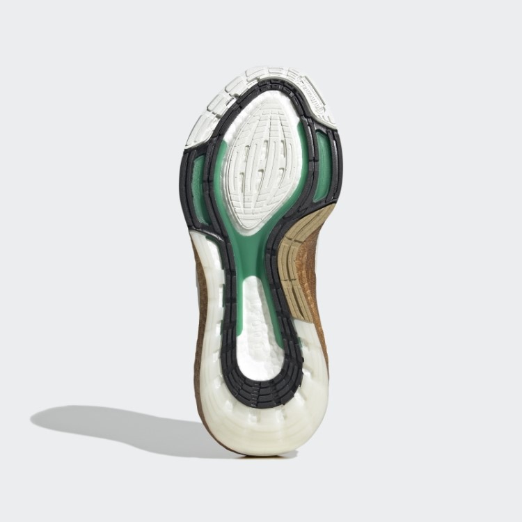 Ultraboost De Tonalidade Branca 22 Feito Com Sapatos Da Natureza Adidas