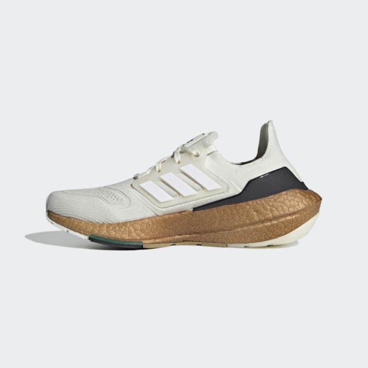 Ultraboost De Tonalidade Branca 22 Feito Com Sapatos Da Natureza Adidas