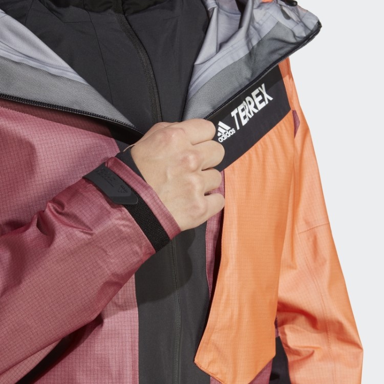 Jaqueta Vermelha Techrock Light Gore-tex Adidas