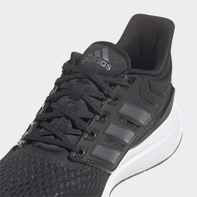 Tênis De Corrida Cinza Adidas Eq21 Estiloso
