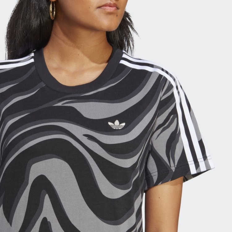Camiseta Preta Abstrata Com Estampa Animal Print Adidas