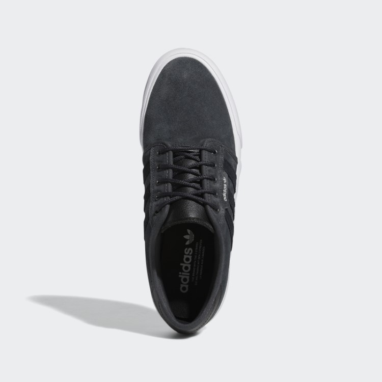 Sapatos Brancos Adidas Seeley Xt Moda