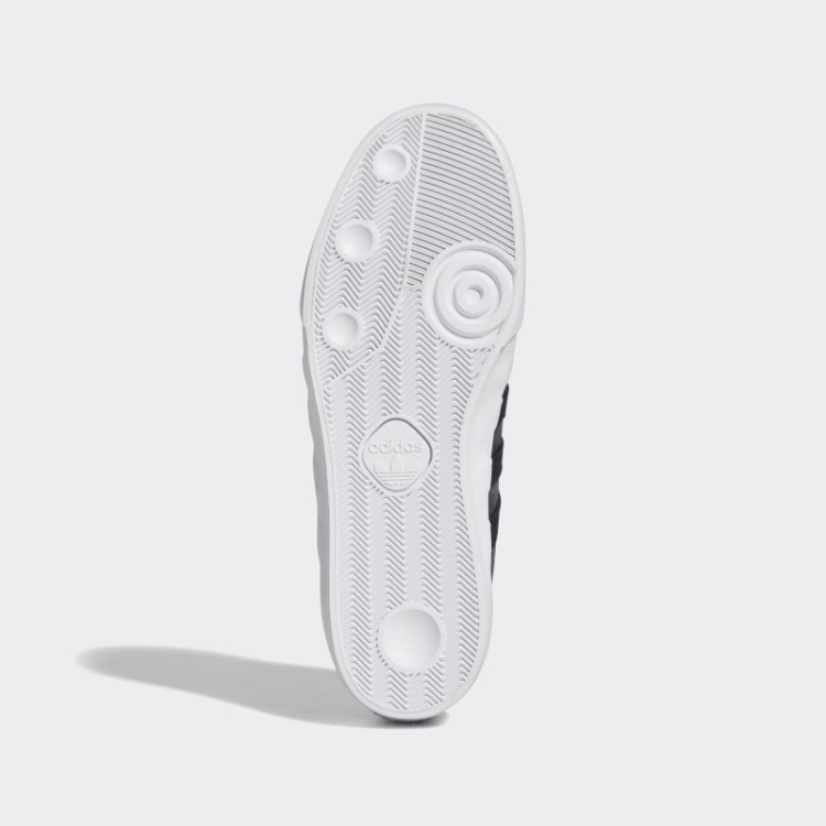 Sapatos Brancos Adidas Seeley Xt