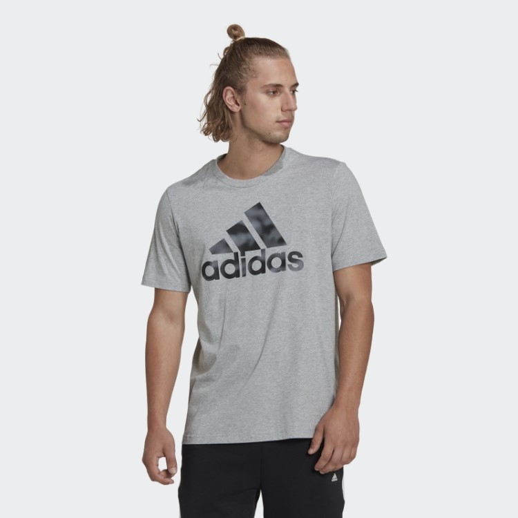 Essentials Camiseta Com Estampa Camuflada Cinza Médio Adidas