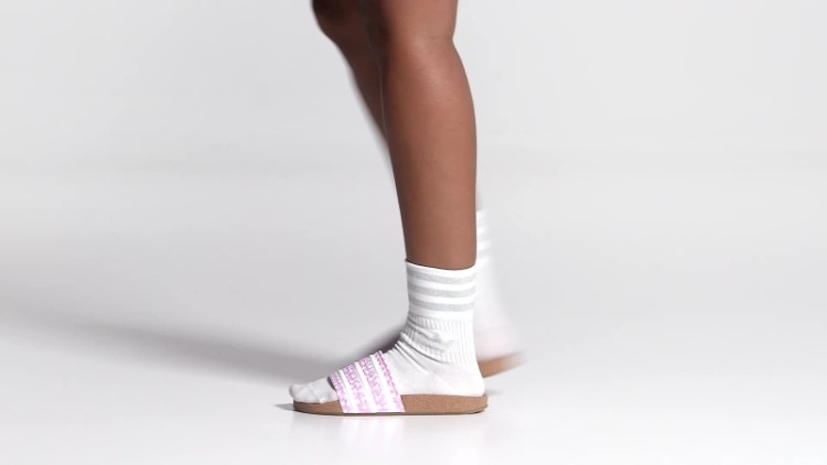 Adilette Slides Adidas Lilás