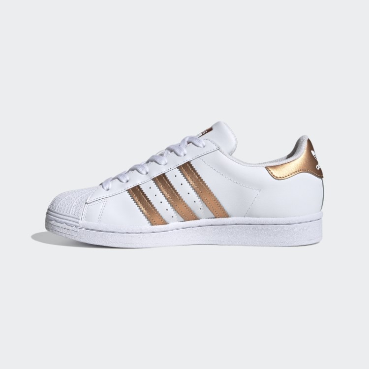 Sapatos Adidas Superstar Pretos Elegantes